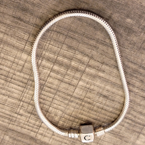 Chamilia Charm Bracelet. 925 Sterling Silver. Fits Pandora Type Charms 7.5 in - Picture 3 of 6